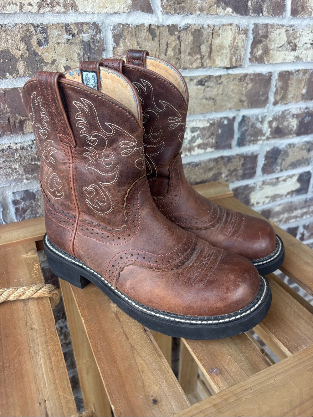Ariat Fatbaby Brown Western Cowboy Boots Embroidered Leather
